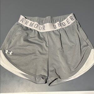 Under Armour Gray Athletic Shorts Lightweight Elastic Waistband
